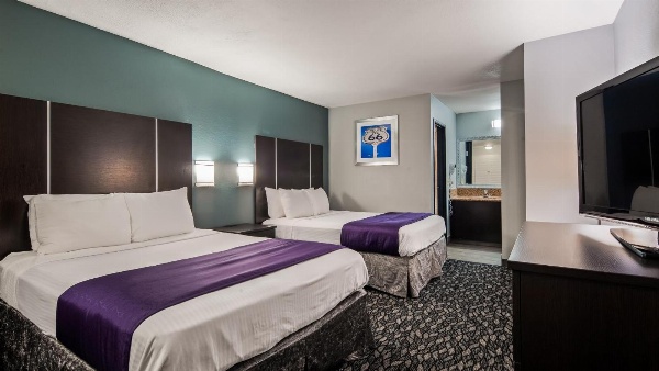 Best Western Desert Villa Inn Main image